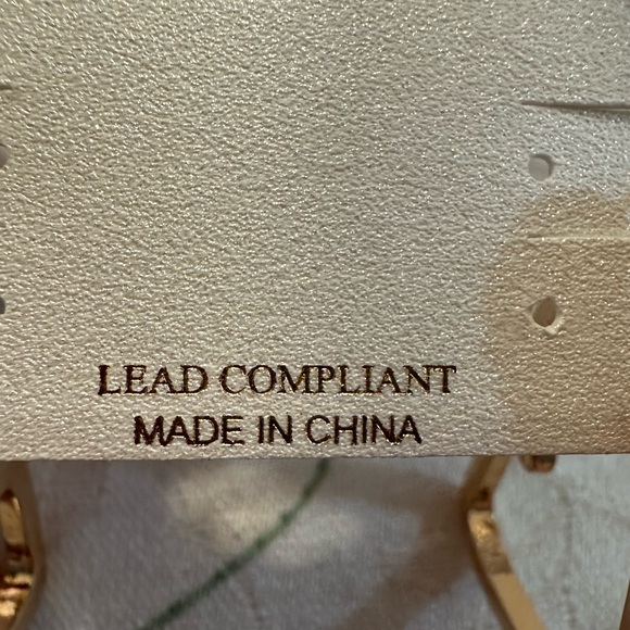 Butterfly earrings with rhinestones - Picture 8 of 8